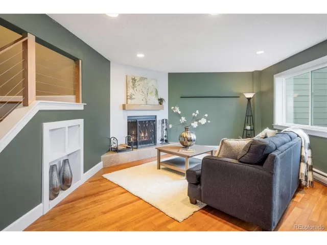 MLS: 3599114 Condo For Sale