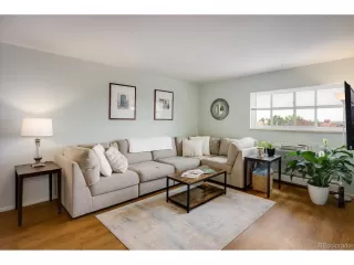 Photo #5: 3609358 Listing