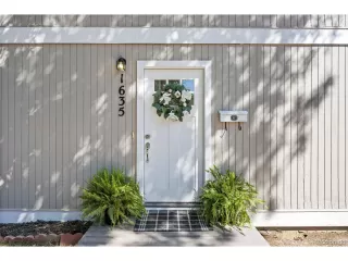 Photo #1: 3621555 Listing 