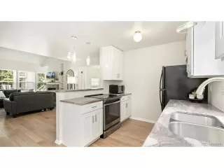 Photo #3: 3623050 Listing