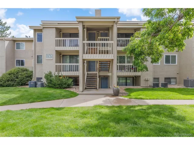 MLS: 3629595 Condo For Sale