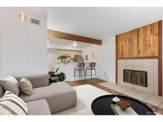 Photo #5: 3629595 Listing