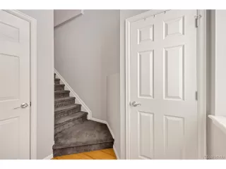 Photo #3: 3633326 Listing