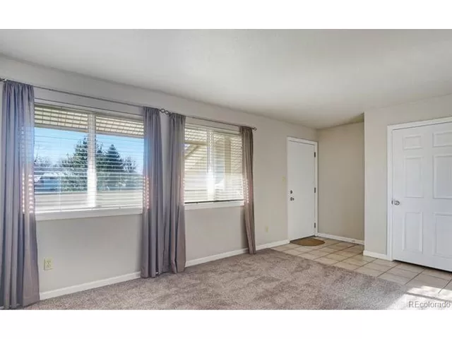 MLS: 3642356 Condo For Sale