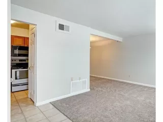 Photo #2: 3642356 Listing 