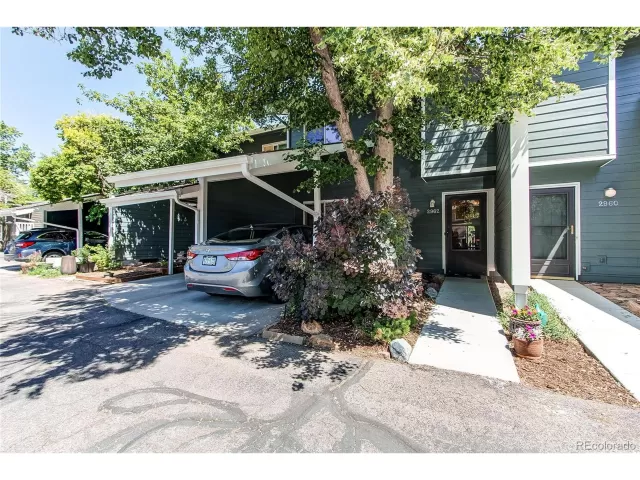 MLS: 3671593 Condo For Sale