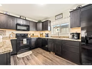 Photo #3: 3673473 Listing