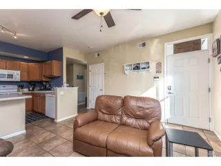 Photo #4: 3682992 Listing