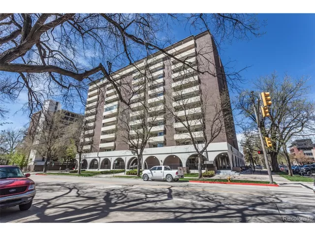 MLS: 3691103 Condo For Sale