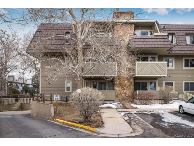 MLS: 3692860 Condo For Sale