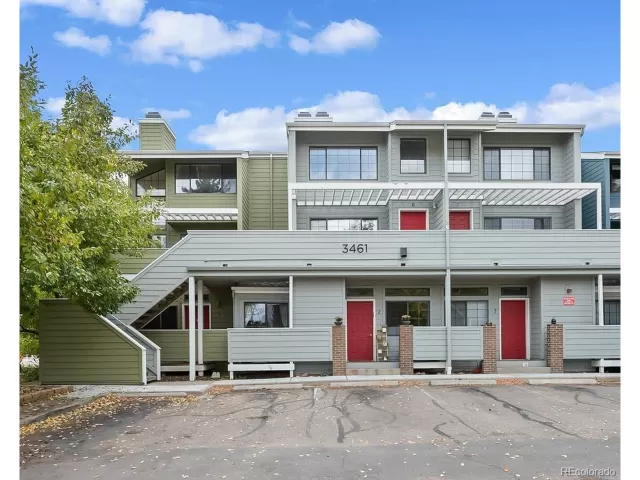 MLS: 3695472 Condo For Sale