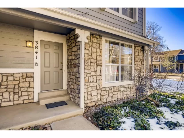 MLS: 3699399 Condo For Sale