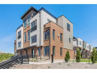 Photo #2: 3704051 Listing