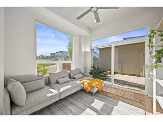 Photo #3: 3716931 Listing