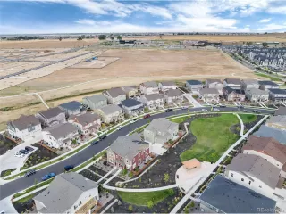 Photo #5: 3735474 Listing