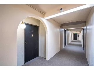 Photo #4: 3741090 Listing