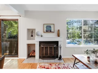 Photo #4: 3746831 Listing