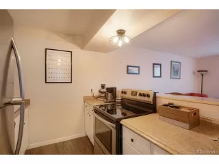 Photo #4: 3751900 Listing