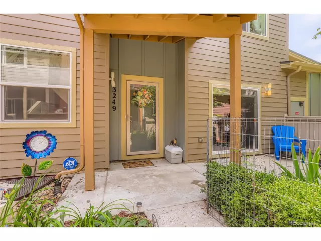 MLS: 3756752 Condo For Sale