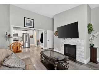 Photo #3: 3761495 Listing