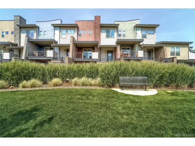 MLS: 3770165 Condo For Sale