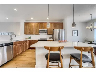 Photo #5: 3770165 Listing