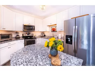 Photo #4: 3781653 Listing