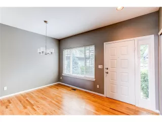 Photo #3: 3782834 Listing