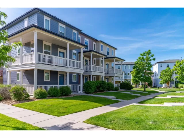 MLS: 3790155 Condo For Sale