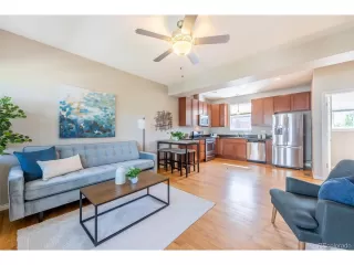 Photo #4: 3790155 Listing