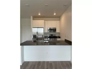 Photo #5: 3791854 Listing