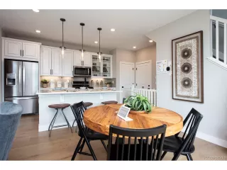 Photo #6: 3819784 Listing