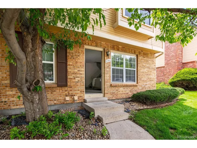 MLS: 3826399 Condo For Sale