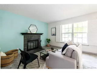 Photo #5: 3826399 Listing