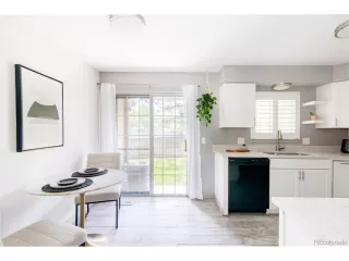 Photo #6: 3826399 Listing