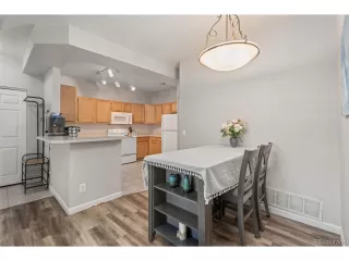 Photo #3: 3831776 Listing