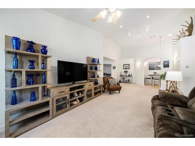 MLS: 3872575 Condo For Sale