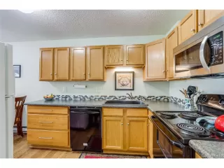 Photo #6: 3883474 Listing