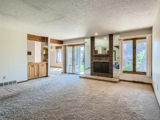 Photo #4: 3919314 Listing