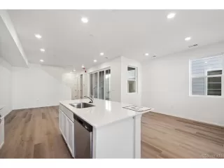 Photo #2: 3975810 Listing