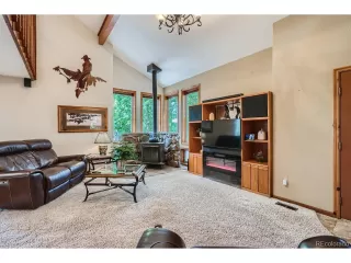 Photo #1: 3978595 Listing