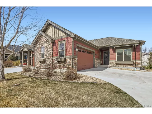 MLS: 3992475 Condo For Sale