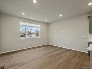 Photo #3: 4006157 Listing