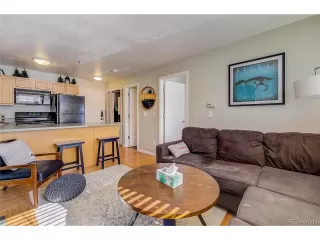 Photo #1: 4024335 Listing