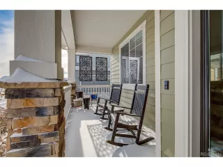 Photo #2: 4041400 Listing