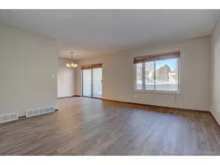 Photo #3: 4044477 Listing