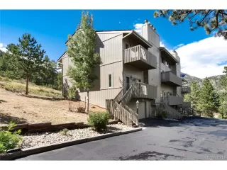 Photo #1: 4047453 Listing