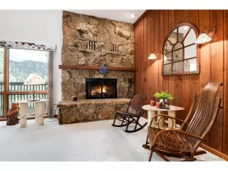 Photo #5: 4047453 Listing