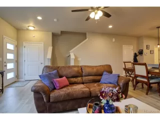 Photo #3: 4047794 Listing