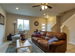 Photo #4: 4047794 Listing